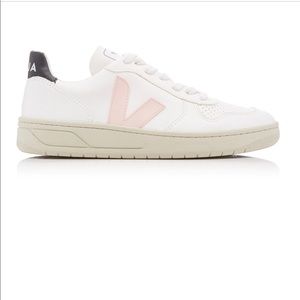 Women’s Veja sneakers